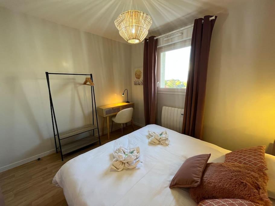Apartamento Dahlia, Appt Cosy Avec Parking Et Balcon Caen Exterior foto